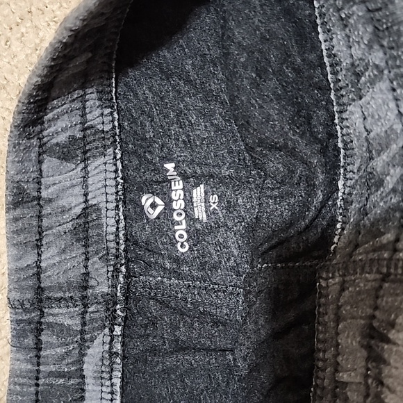 Colosseum Camo Dolphin Shorts - Picture 3 of 3